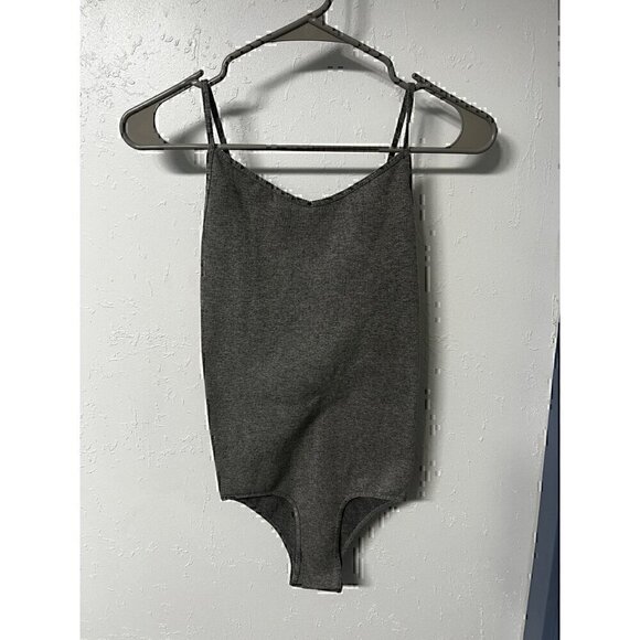 FREE PEOPLE BUNDLE BASIC, GRAY BODYSUIT PULLOVER, BLACK SPAGHETTI TANK BLACK, XS - Picture 3 of 7